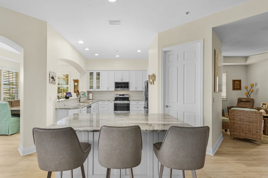 1 web or mls 783A5022